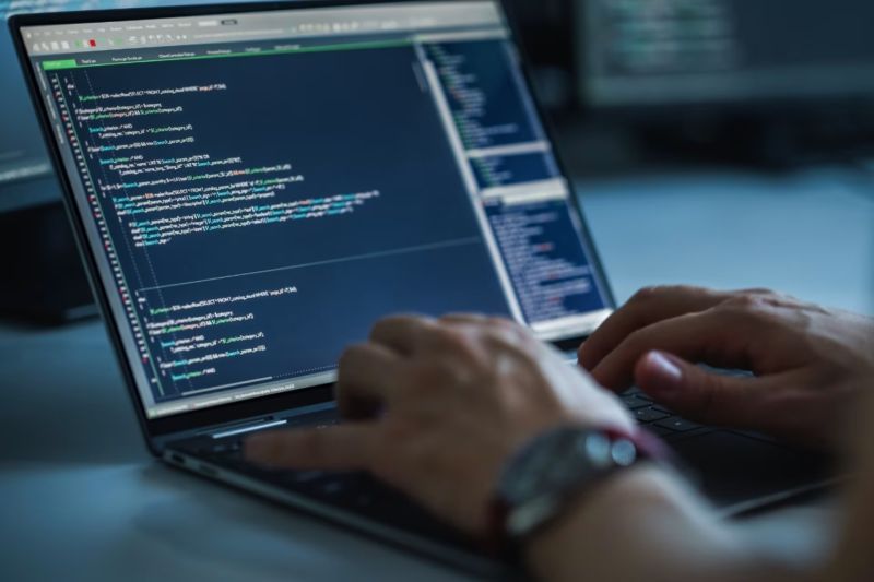 江油市软件定制开发：PHP与Node.js，后端解决方案的优势博弈